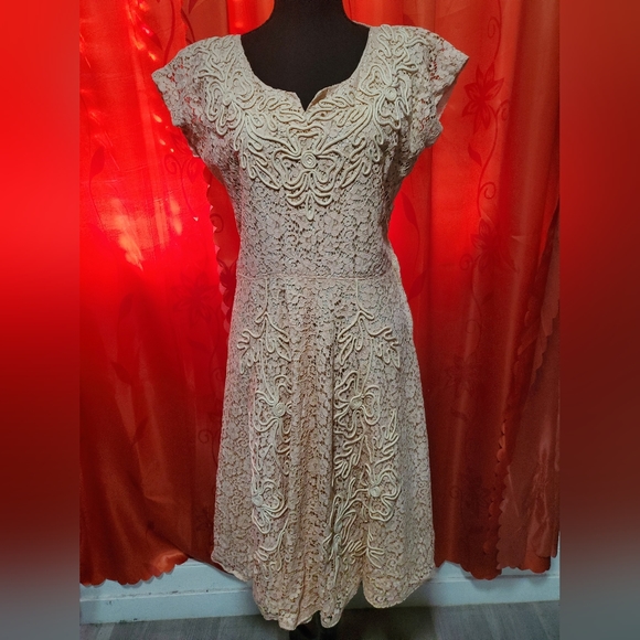 Vintage 50s Ivory Lace Midi Dress M/L - Picture 1 of 9